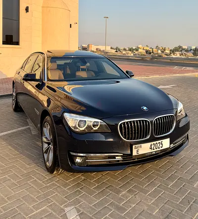 BMW 7-Series 730Li Exclusive 2015 GCC 2 key خليجي تشيكات الوكاله وصبغ وكاله