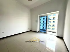 1 BR | BALCONY VIEW | VACCANT