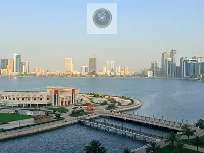 شقة غرفتين وصالة للإيجار السنوي العائلي في المجاز 3 بإطلالة بحرية وبلكونتين وباركينغ مجاني