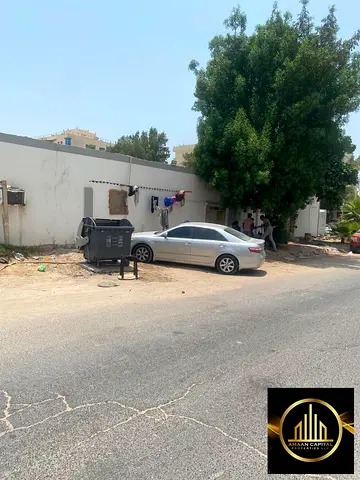 **💎 Prime Investment Opportunity – Residential & Commercial House in Al Rashidiya 2, Ajman** **🏢 20 Rooms | Corner Location | AED 110K Annual Incom