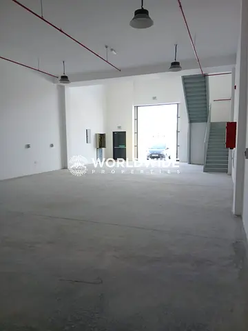 WEARHOUSE HOUSE WITH MAZZINE AVAILABLE FOR RENT IN AJMAN