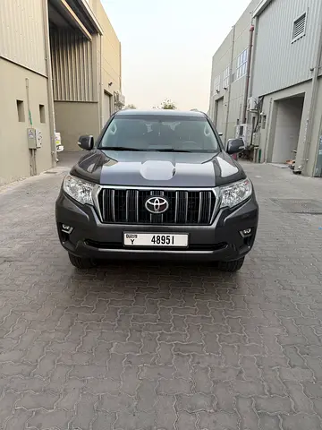 Toyota Prado GXR 2022 | GCC Specs | under service contract