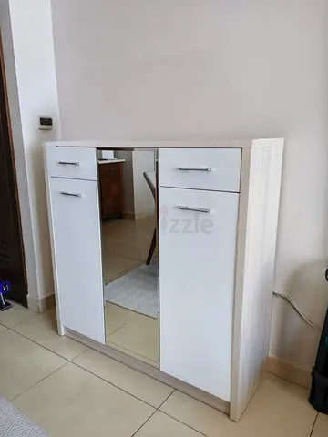 Hayden 30-Pair Shoe Cabinet with Mirror - Light Oak/White