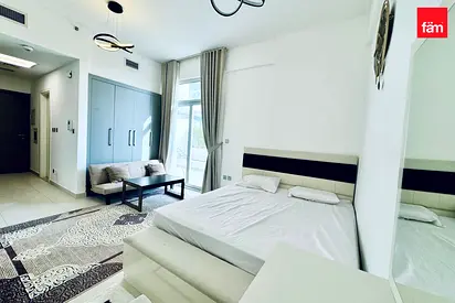 Chiller Free | Furnished | Near Metro | Big Layout