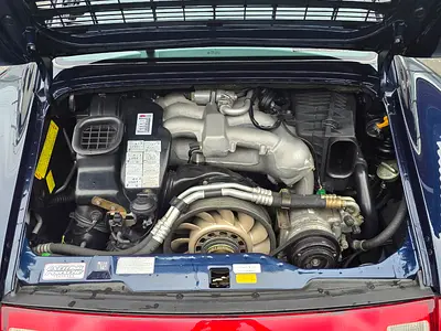 1996 Porsche 911 缩略图 9