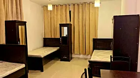 EXCELLENT FEMALE EXECUTIVE BED SPACE FOR YOUR COMFORTABLE STAY | NEAR METRO STATION.!!