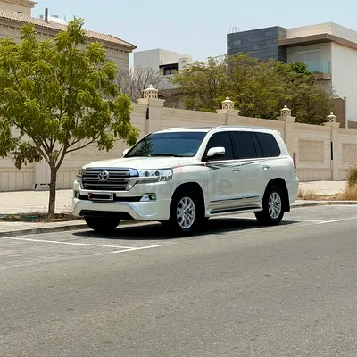 Land cruiser GXR V8 2018 GCC