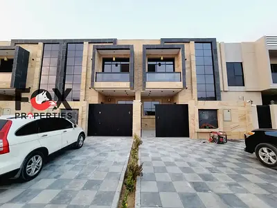 فرصة مميزة للسكن تاون هاوس للايجار 5 غرف ماستر، يتميز بمساحات واسعة وتشطيبات عصرية،