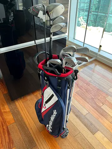 Golf pack all clubs Included