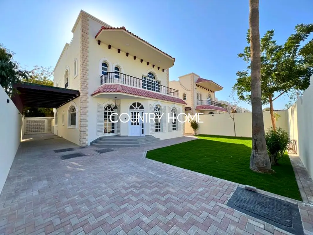 Fully Renovated 5BR Villa | Prime Location