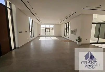 Grand 5BR Villa+ Maid Room | Prime Wadi Al Shabak