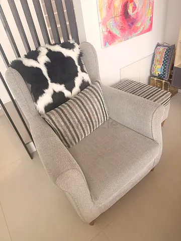 Arm chair