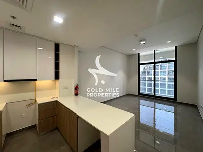 Spacious & Bright - Ready to Move - 1 Month Free - Prime Location