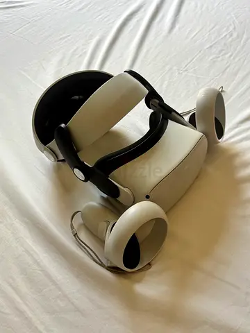 Meta Quest 2 VR with upgraded head strap