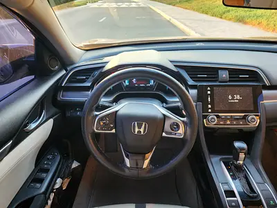 صورة مصغرة 8 لـ 2019 Honda CIVIC