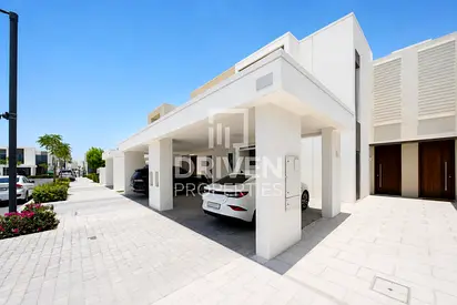 Modern Family Home | Prime Location | Premium