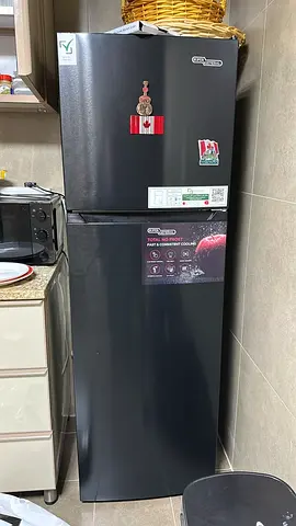 Good Condition Black Double-Door Refrigerator 360 litter