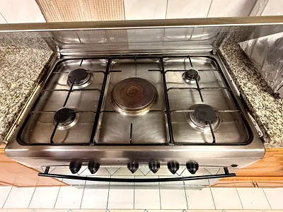 Cooking range