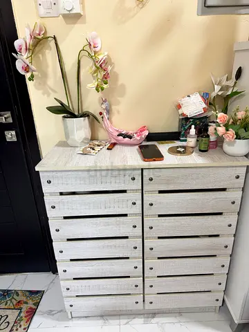 White Wooden Chest of Drawers / Dresser - 10+ Drawers