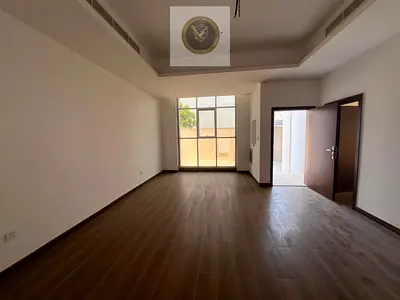 فيلا فاخرة للإيجار في منطقة الجازات، تتميز بتشطيبات عالية الجودة. فرصة استثنائية للسكن في فيلا جديدة لم يسبق سكنها.