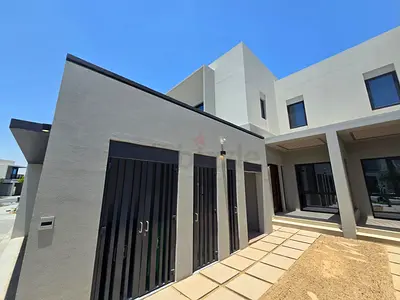 4BR Single-Row Townhouse with Maid’s Room Private Garden – Direct from Owner (No Commission)