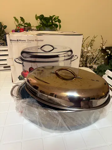 Stainless Steel Roaster / Large Serving Pan with Lid - Like New