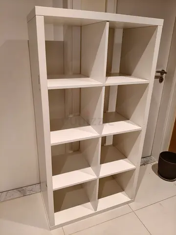 White 8-Cube Storage Shelf/Bookcase - Good Condition