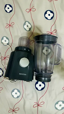 Best offer. Only week. Krypton countertop blender with jar - good working condition
