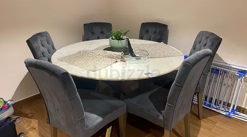 dining room set: table and six chairs
