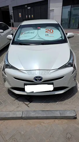 2016 Toyota Prius LE | GCC Specs | Excellent Condition