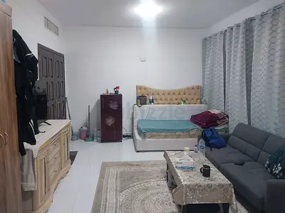 Majlis hall room(salon)available for rent in khalidia near madeena hypermarket