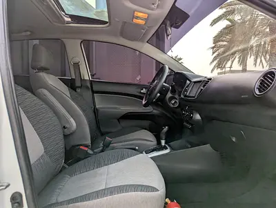2020 KIA PEGAS 照片 8