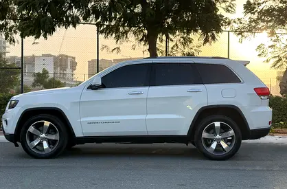 2015 JEEP CHEROKEE photo 4