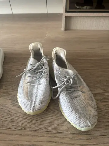 REAL Yeezy Shoes
