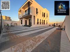 For sale: Corner villa on two streets, land area 5800 sq ft, including air conditioning, at a specia