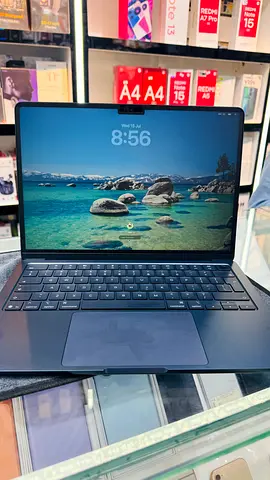 MacBook Air m4 16gb ram 256ssd