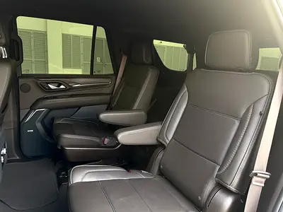 صورة 10 لـ 2023 GMC YUKON