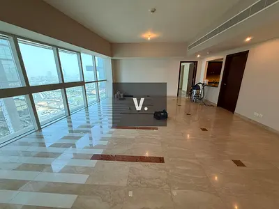 Spacious Layout | Close to One central and Metro