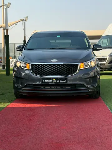 2015 Kia Sedona LX - Excellent Condition - Korean Specs