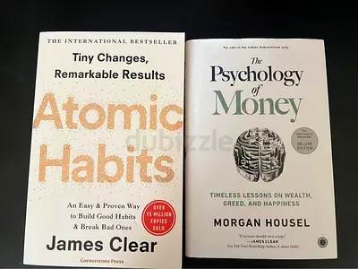 SET/BUNDLE of 2 self help/buisness books: Atomic Habits  The Psychology of Money