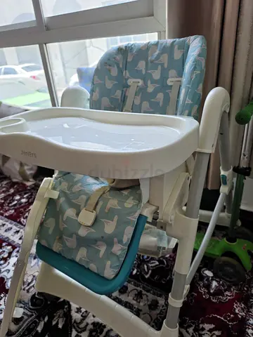 Adjustable High Chair for Baby with Tray and Swan Print Cushion
