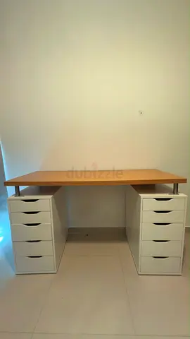 Spacious wooden desk with twin 5-drawer units - Good condition