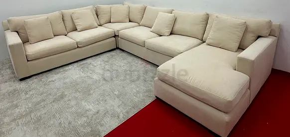 Like new condition cratebarrel Ushape sofa