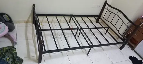 Bed Sale only 50 aed