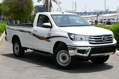 TOYOTA HILUX SC DIESEL 2.8L 4WD ONLY FOR EXPORT