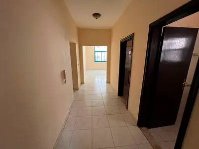 ✨لقطة المجاز 1 جنب الكورنيش✨ غرفتين وصالة بمساحة ممتازة | (45 ألف أول سنة / 40 ألف ثاني سنة)
