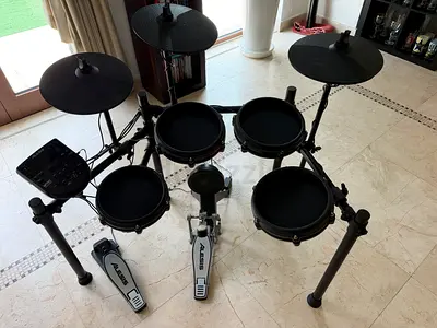 Alesis by Nitro Mesh Electronic Drum Kit – Excellent Condition