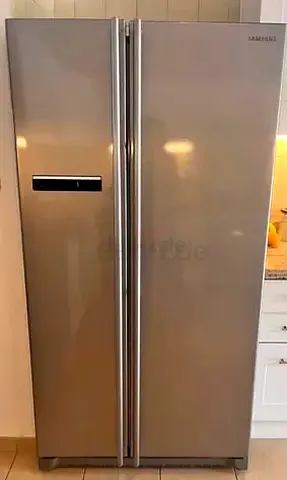 Samsung Side-by-Side Refrigerator - Needs New Compressor , 2 Doors, Silver