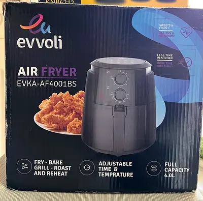 Evvoli EVKA-AF4001BS 4.0L Air Fryer - Adjustable Time Temp (New Box)