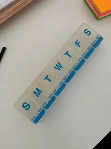 Free tablet holder
